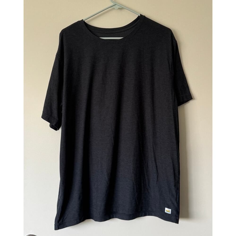 Vuori Men's Strato Tech Tee in Charcoal Size XXL - Picture 3 of 4